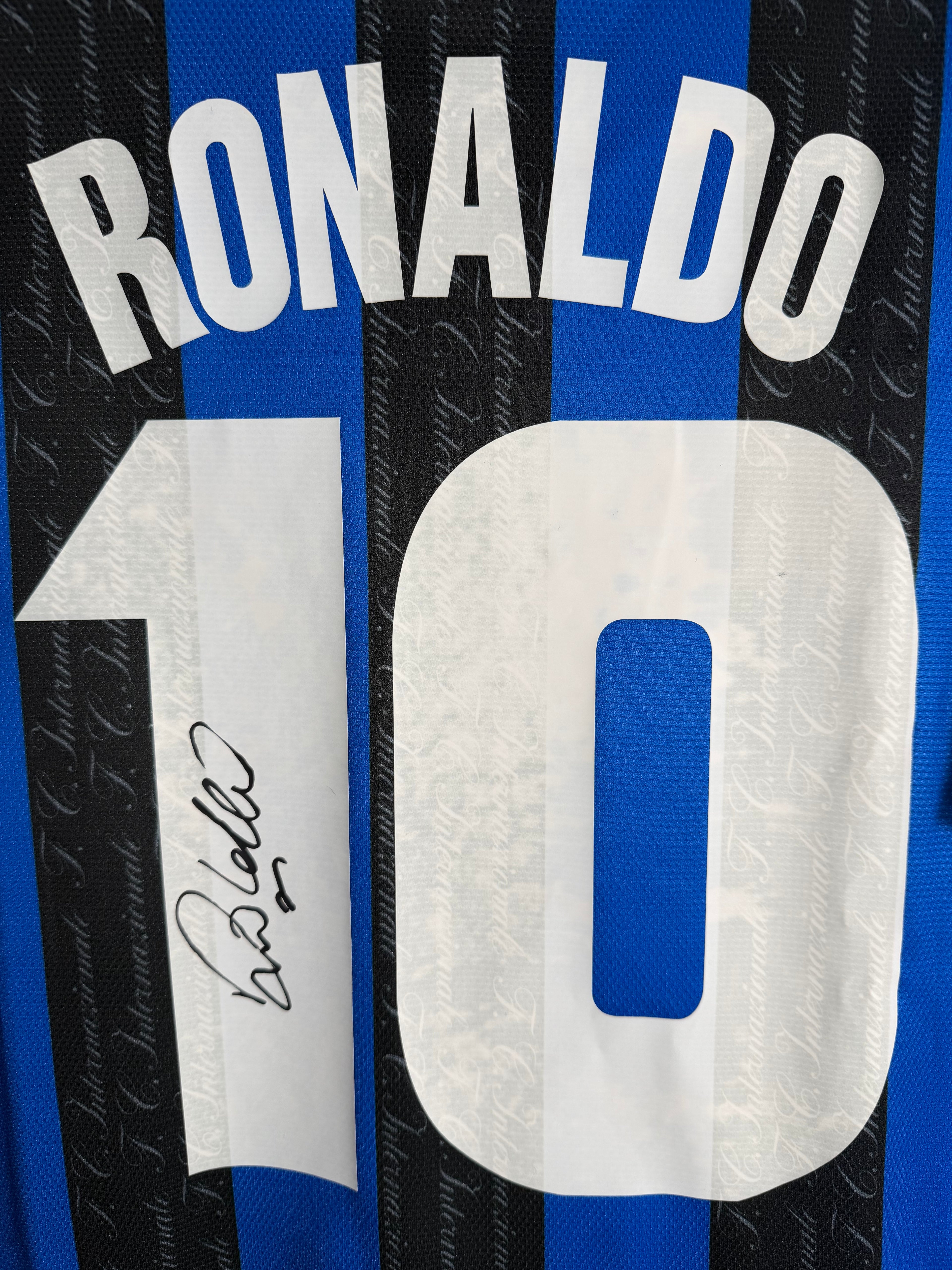 Signed Ronaldo Nazario Inter Milan Jersey Umbro Size L Auto w/ COA