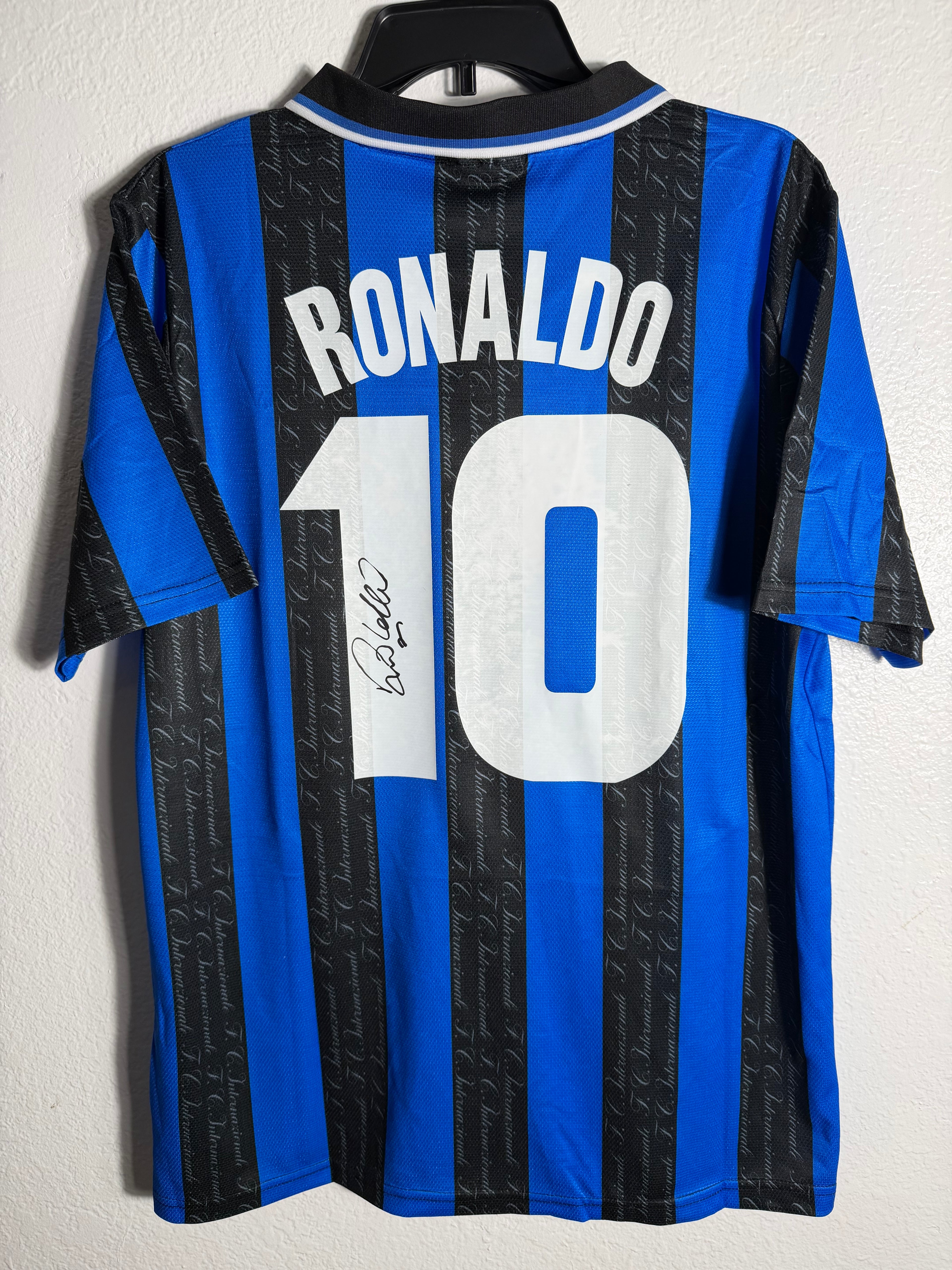 Signed Ronaldo Nazario Inter Milan Jersey Umbro Size L Auto w/ COA